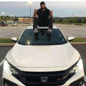 Meet your Posher, Shawn